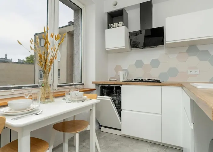 Hetmanska Comfy By Renters Apartment Poznan