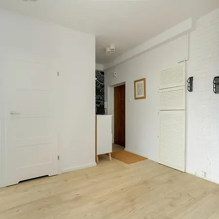 Hetmanska Comfy By Renters Apartment