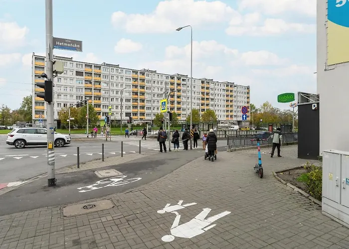 Apartamento Hetmanska Comfy By Renters *